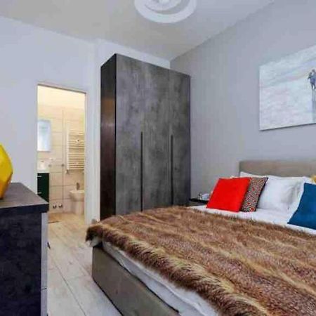 Vaticano Terrace: Brand New 2 Bedrooms 2 Bathrooms Rome Bagian luar foto